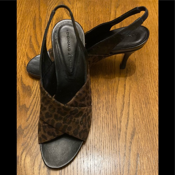 Donald J Pliner Avery S4 Leopard Print Sling Back Heels - Picture 4 of 14